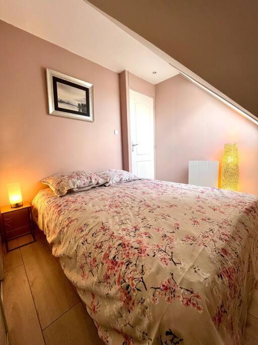 شقة Duplex Cosy Avec Vue Mer كوسيك المظهر الخارجي الصورة