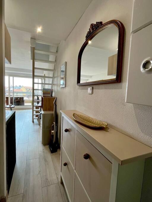 شقة Duplex Cosy Avec Vue Mer كوسيك المظهر الخارجي الصورة