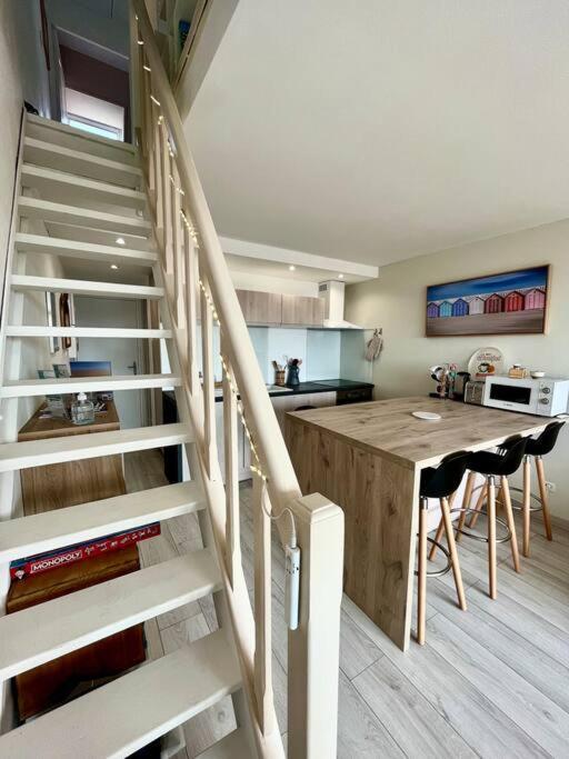 شقة Duplex Cosy Avec Vue Mer كوسيك المظهر الخارجي الصورة